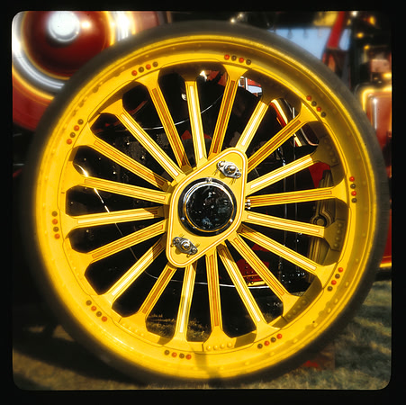 Traction Engine wheel. Knowl Hill, Berkshire.